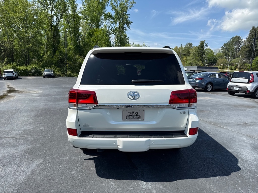 2021 Toyota Land Cruiser Base