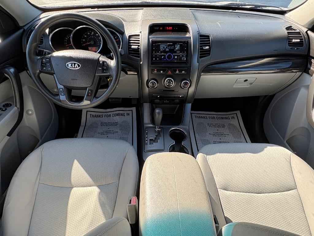 2012 Kia Sorento LX