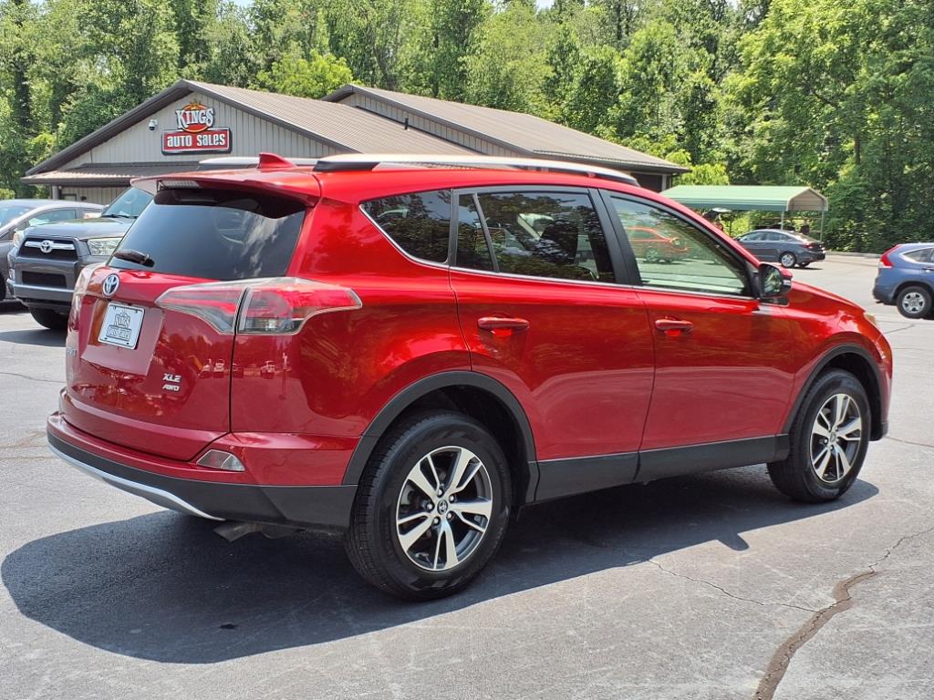2016 Toyota RAV4 XLE