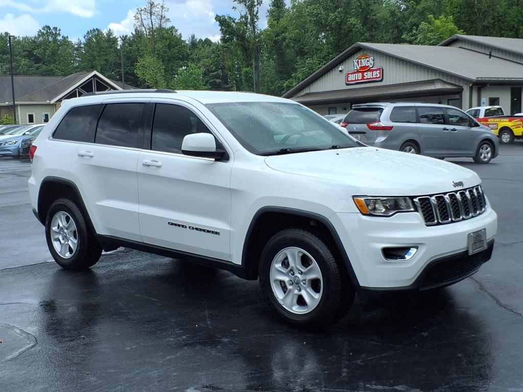 2017 Jeep Grand Cherokee Laredo
