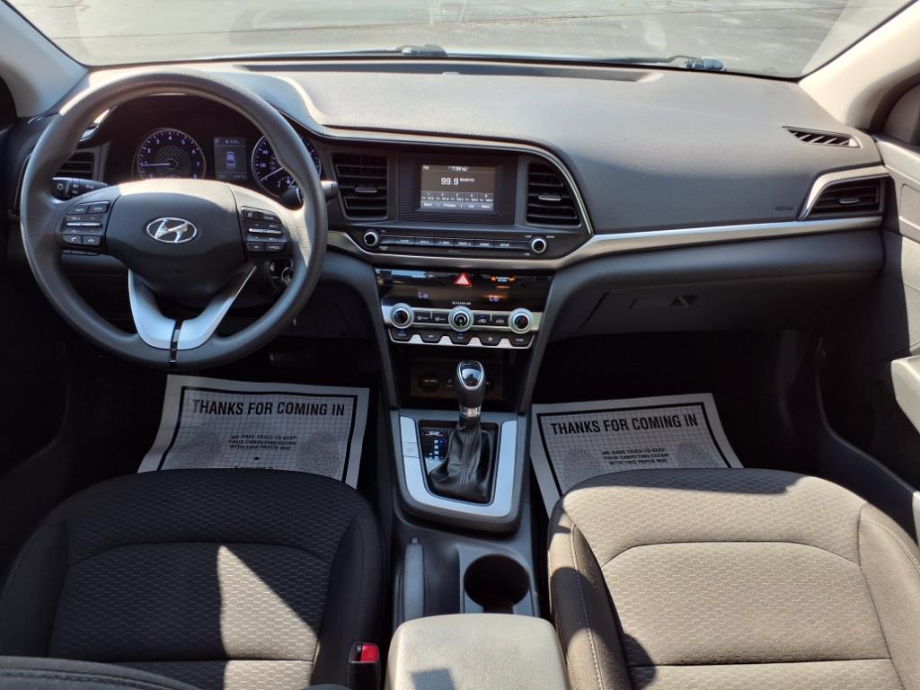2020 Hyundai ELANTRA SE