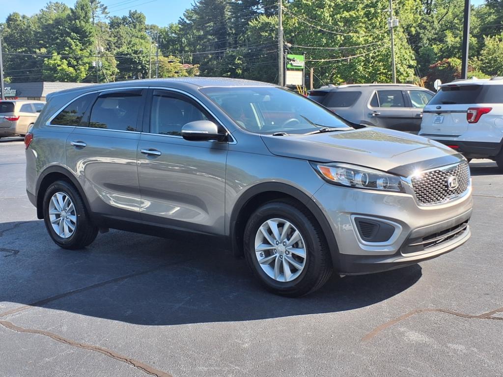 2018 Kia Sorento LX