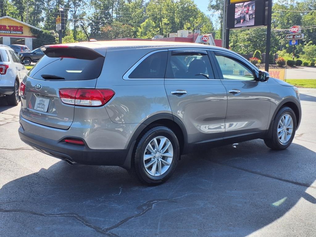 2018 Kia Sorento LX