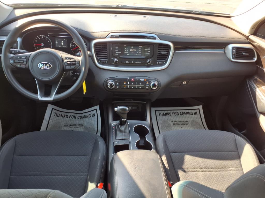 2018 Kia Sorento LX