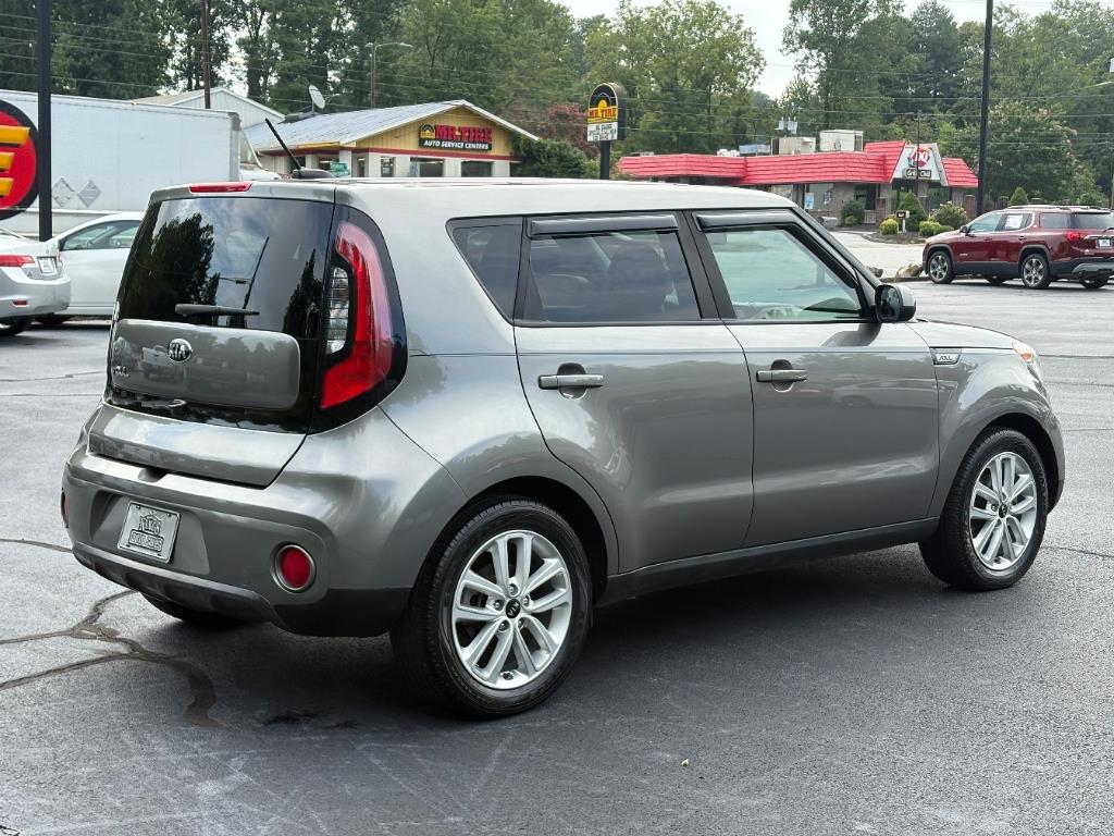 2017 Kia Soul +