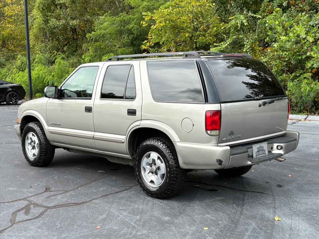 2004 Chevrolet Blazer LS