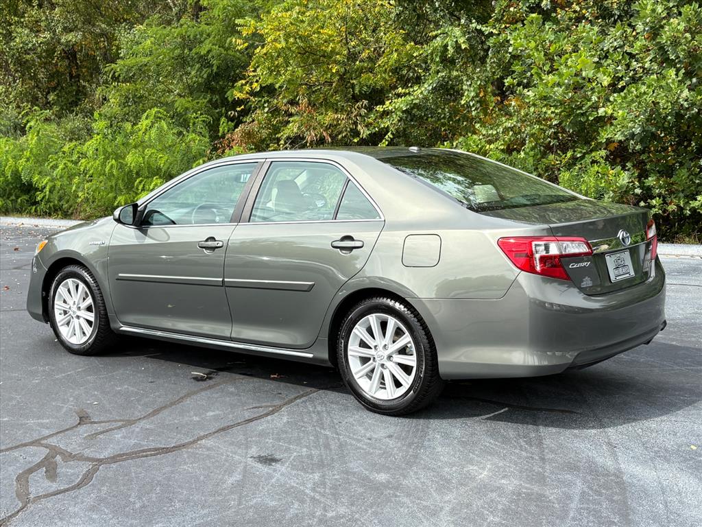 2013 Toyota Camry Hybrid XLE