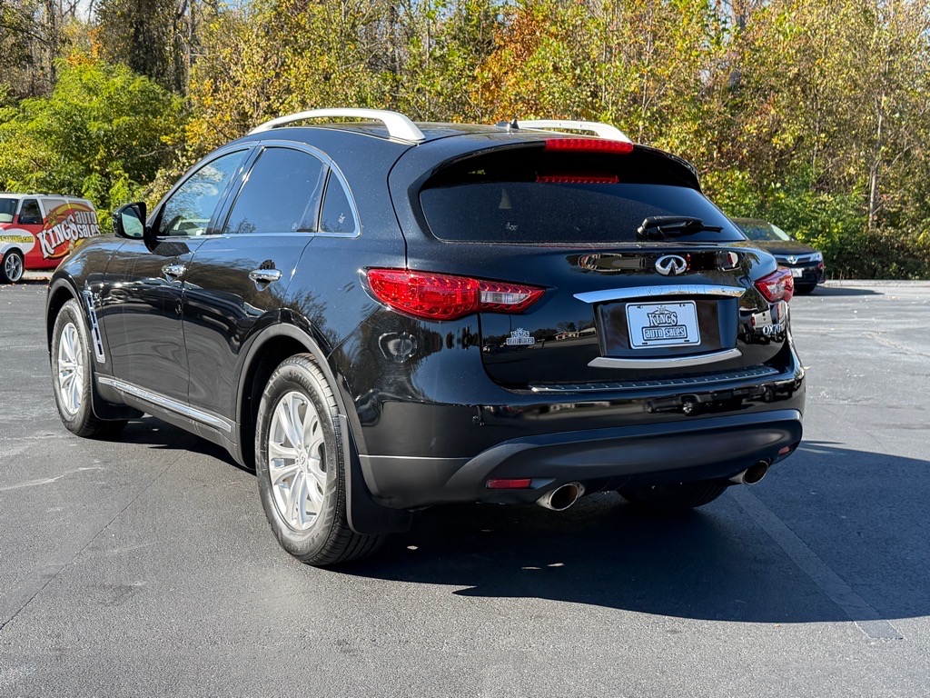 2014 INFINITI QX70 Base