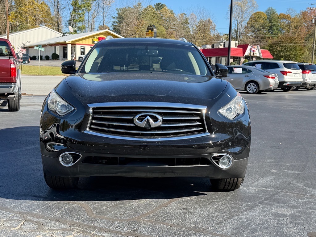 2014 INFINITI QX70 Base