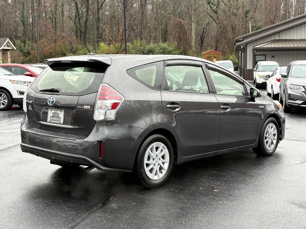 2015 Toyota Prius v Two