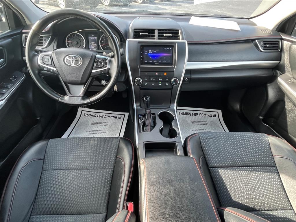 2015 Toyota Camry SE