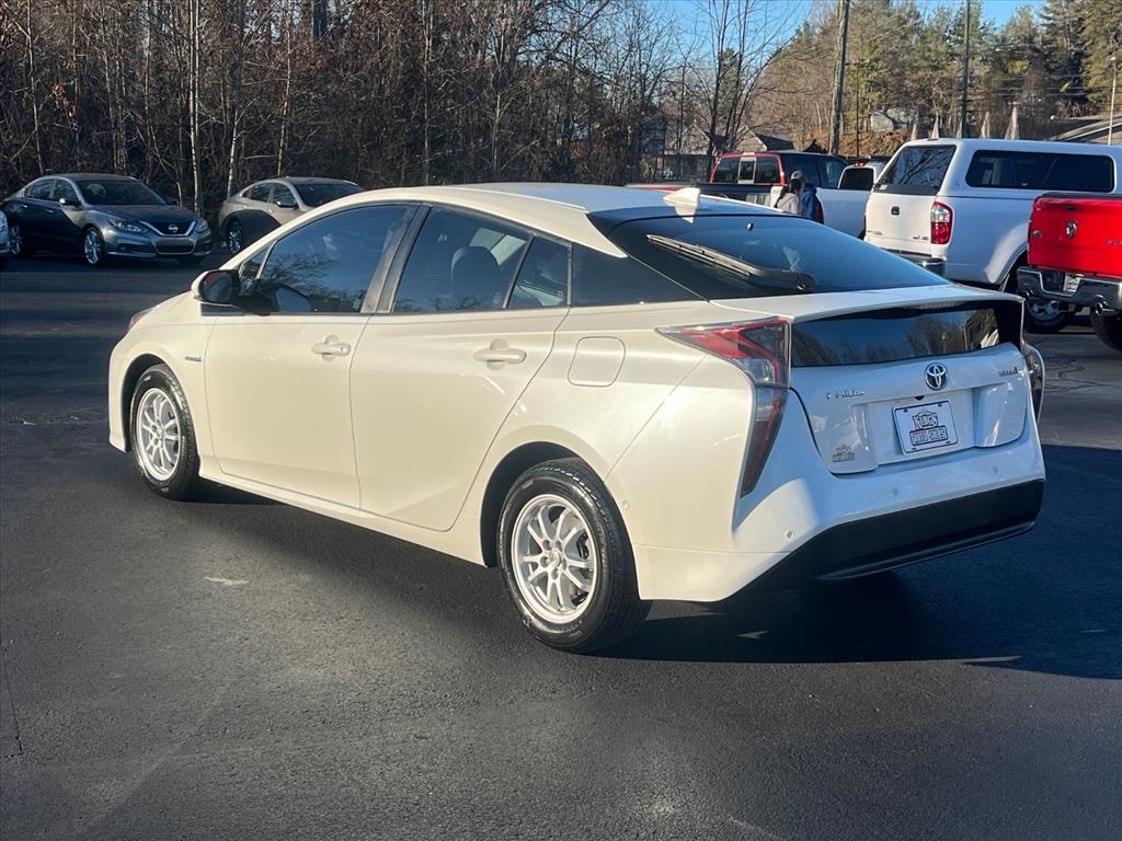 2017 Toyota Prius Four