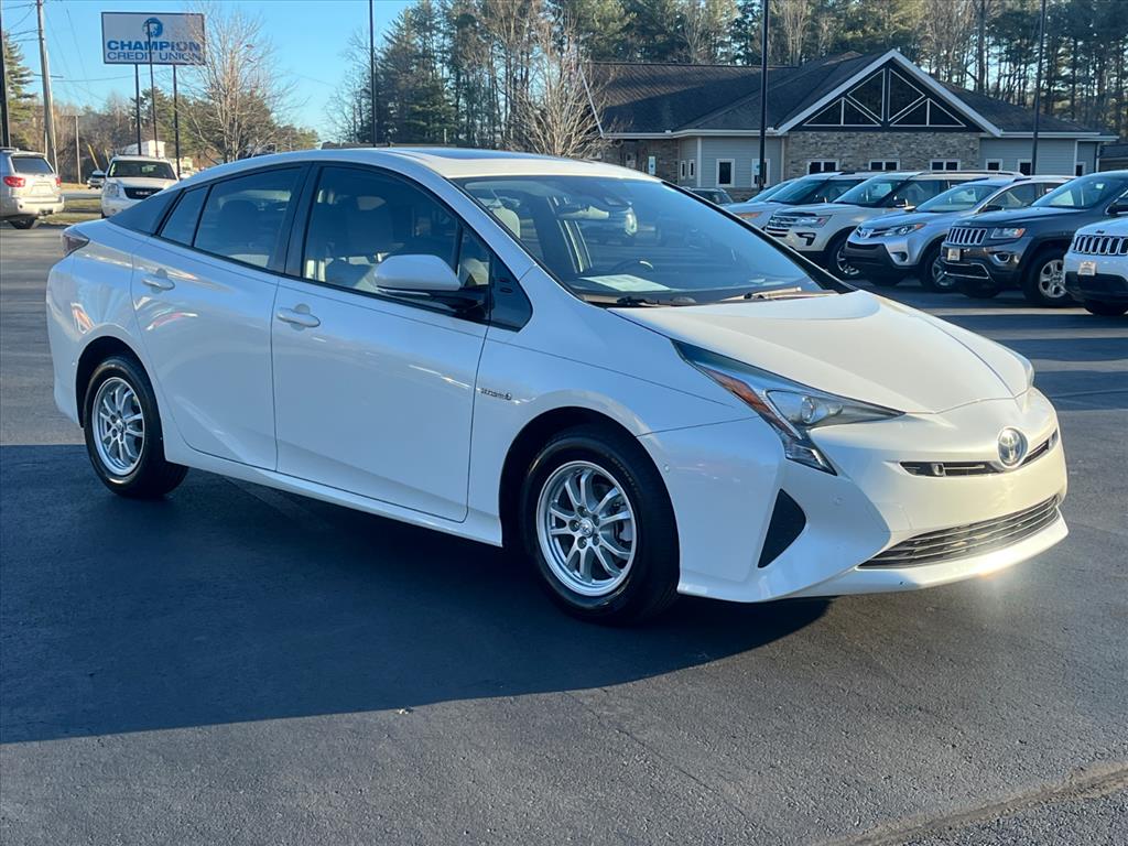 2017 Toyota Prius Four