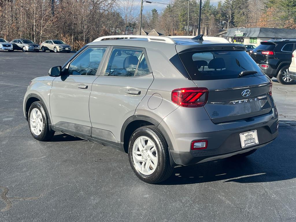 2020 Hyundai VENUE SEL