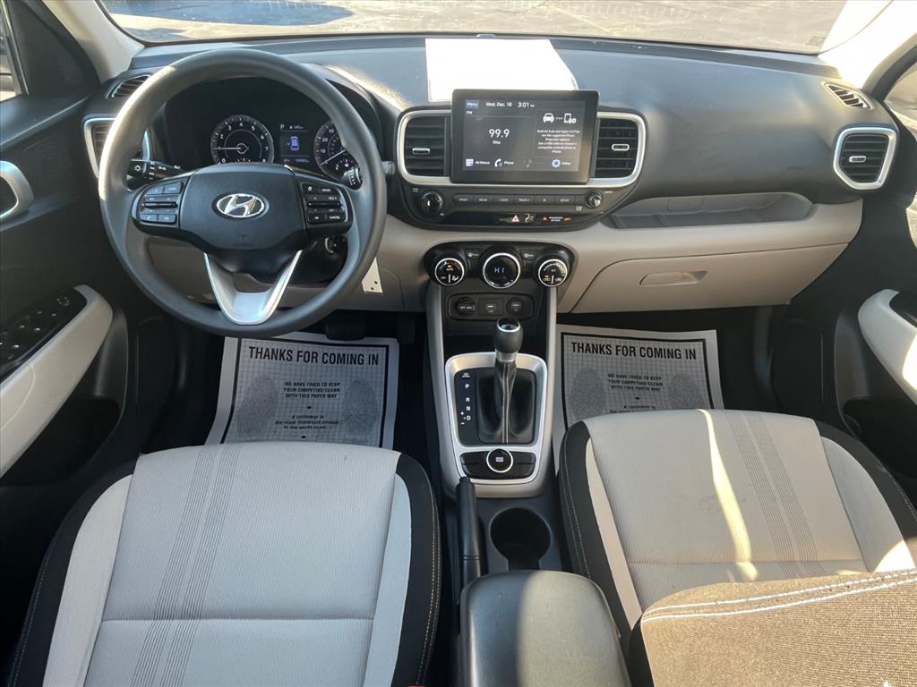 2020 Hyundai VENUE SEL