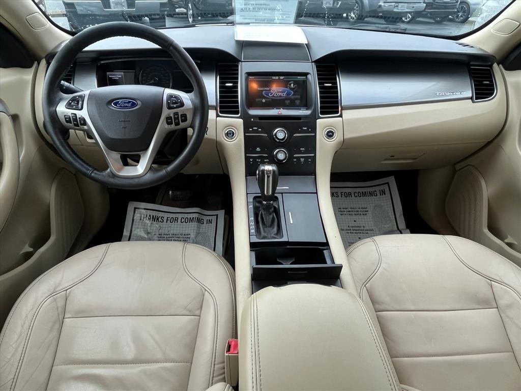 2015 Ford Taurus SEL