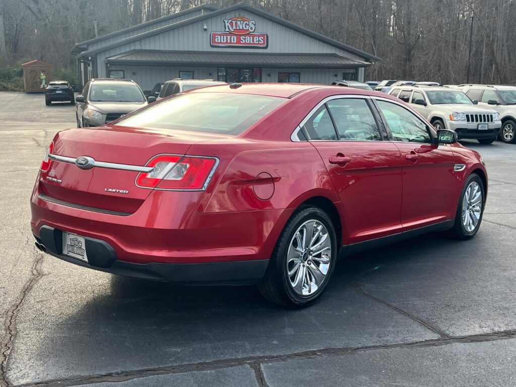 2010 Ford Taurus Limited