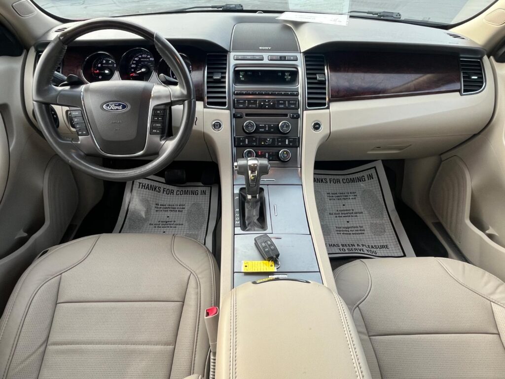 2010 Ford Taurus Limited