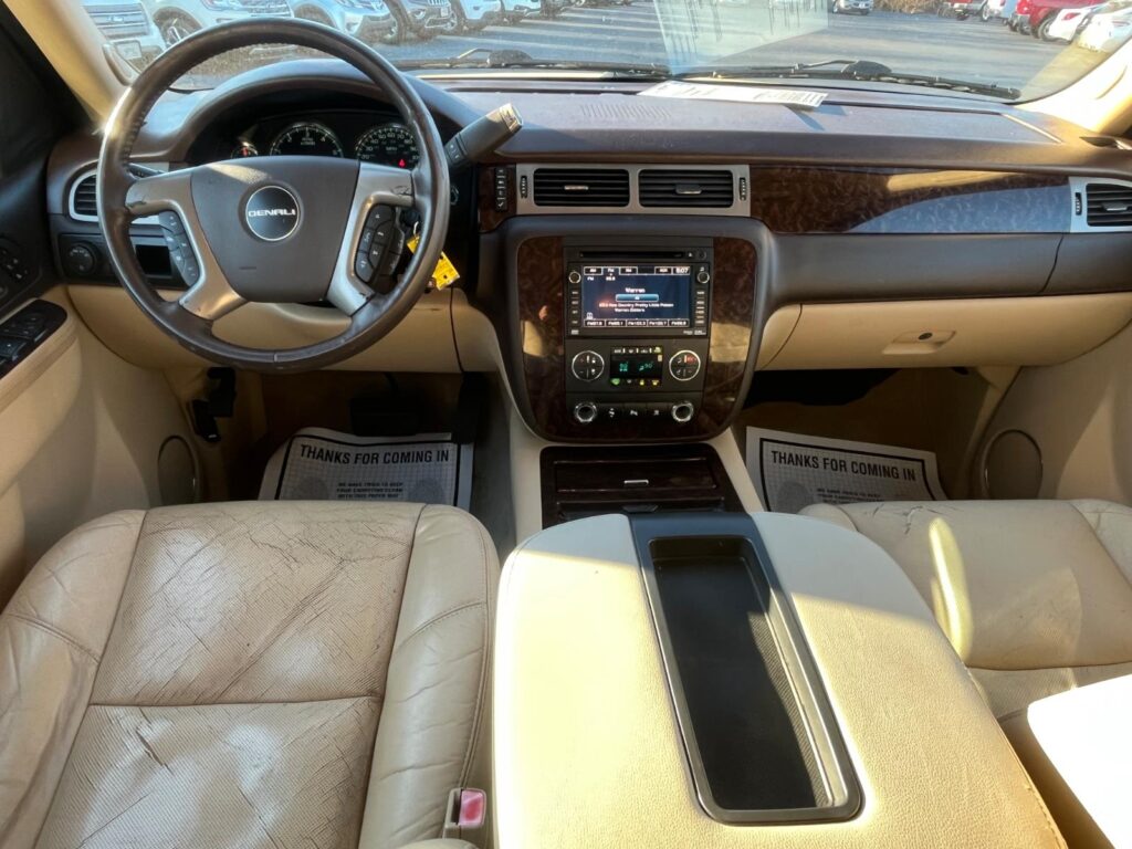 2011 GMC Yukon Denali