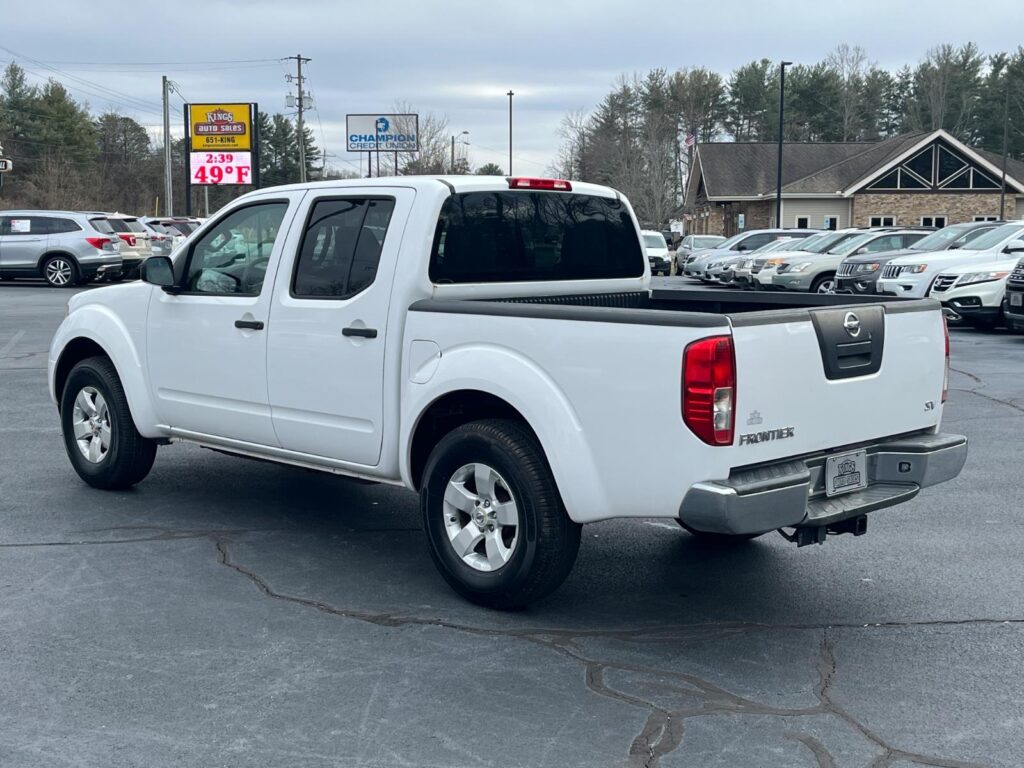 2012 Nissan Frontier SV V6