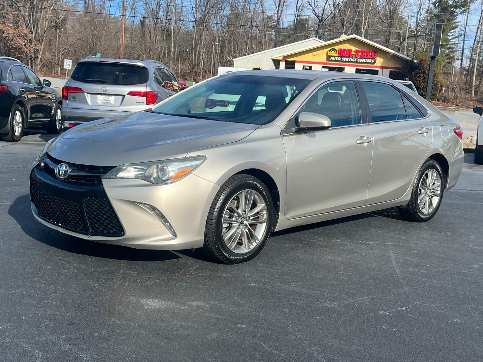 2015 Toyota Camry SE