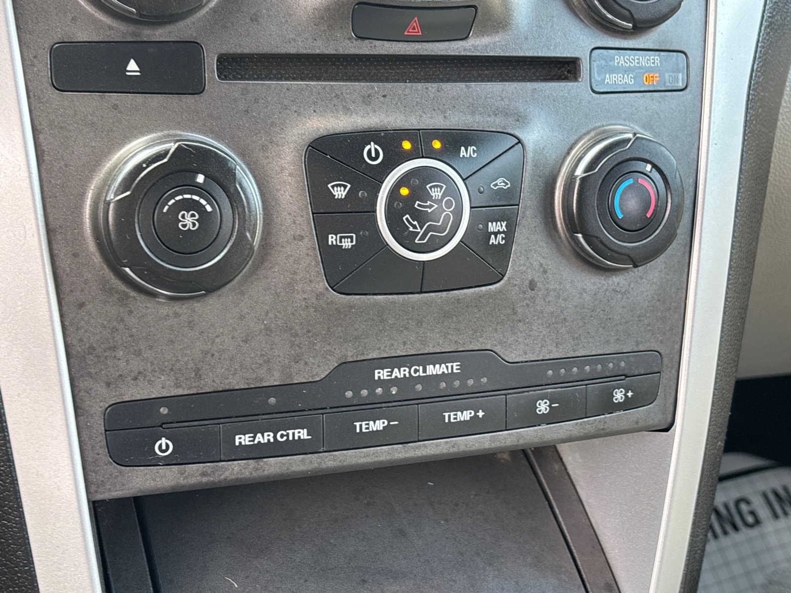 2012 Ford Explorer Base - Photo 11