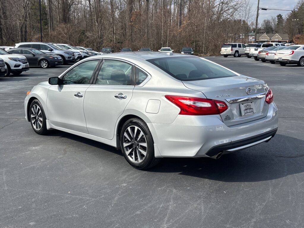 2016 Nissan Altima 2.5 SV