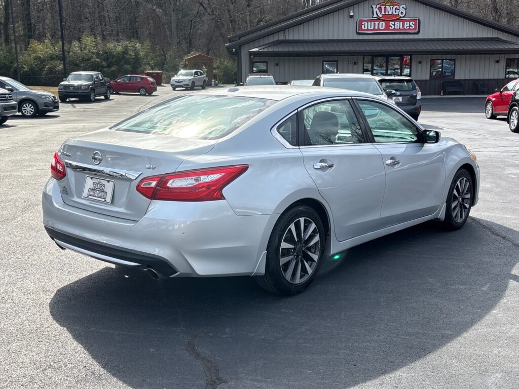 2016 Nissan Altima 2.5 SV