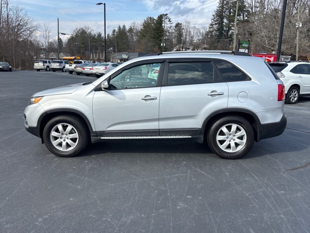 2012 Kia Sorento LX