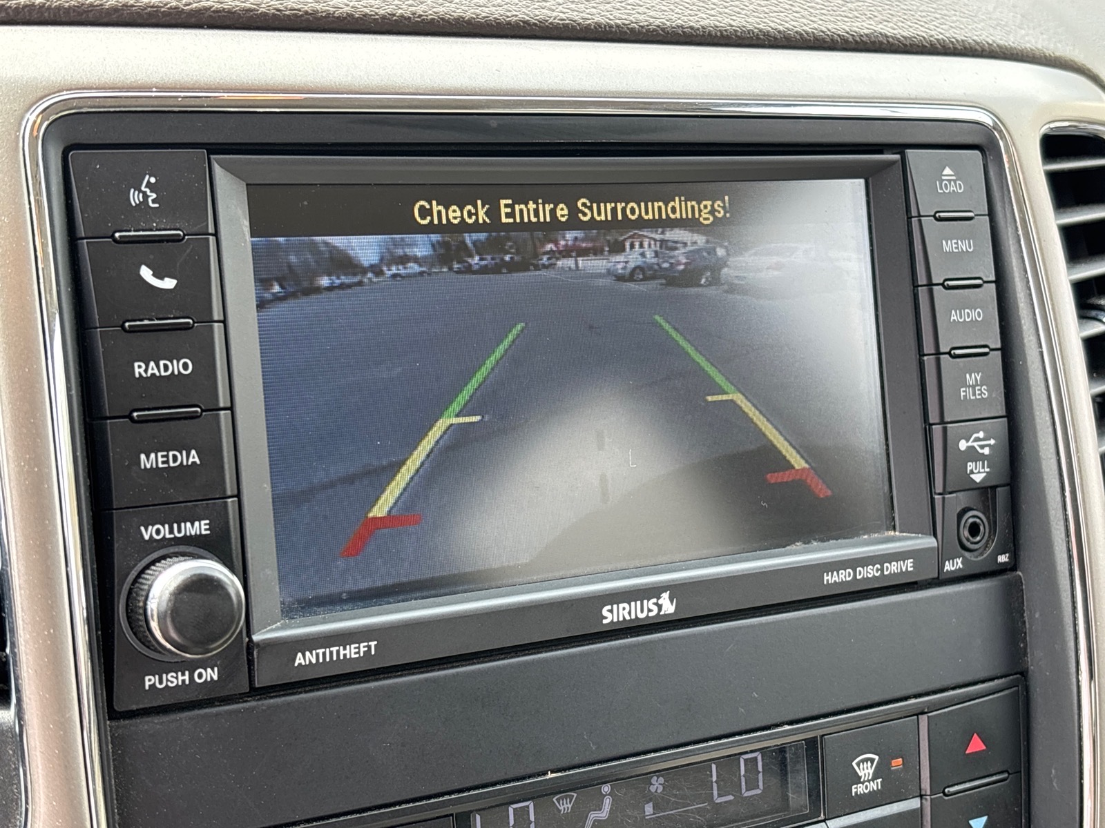 2012 Jeep Grand Cherokee Laredo - Photo 13