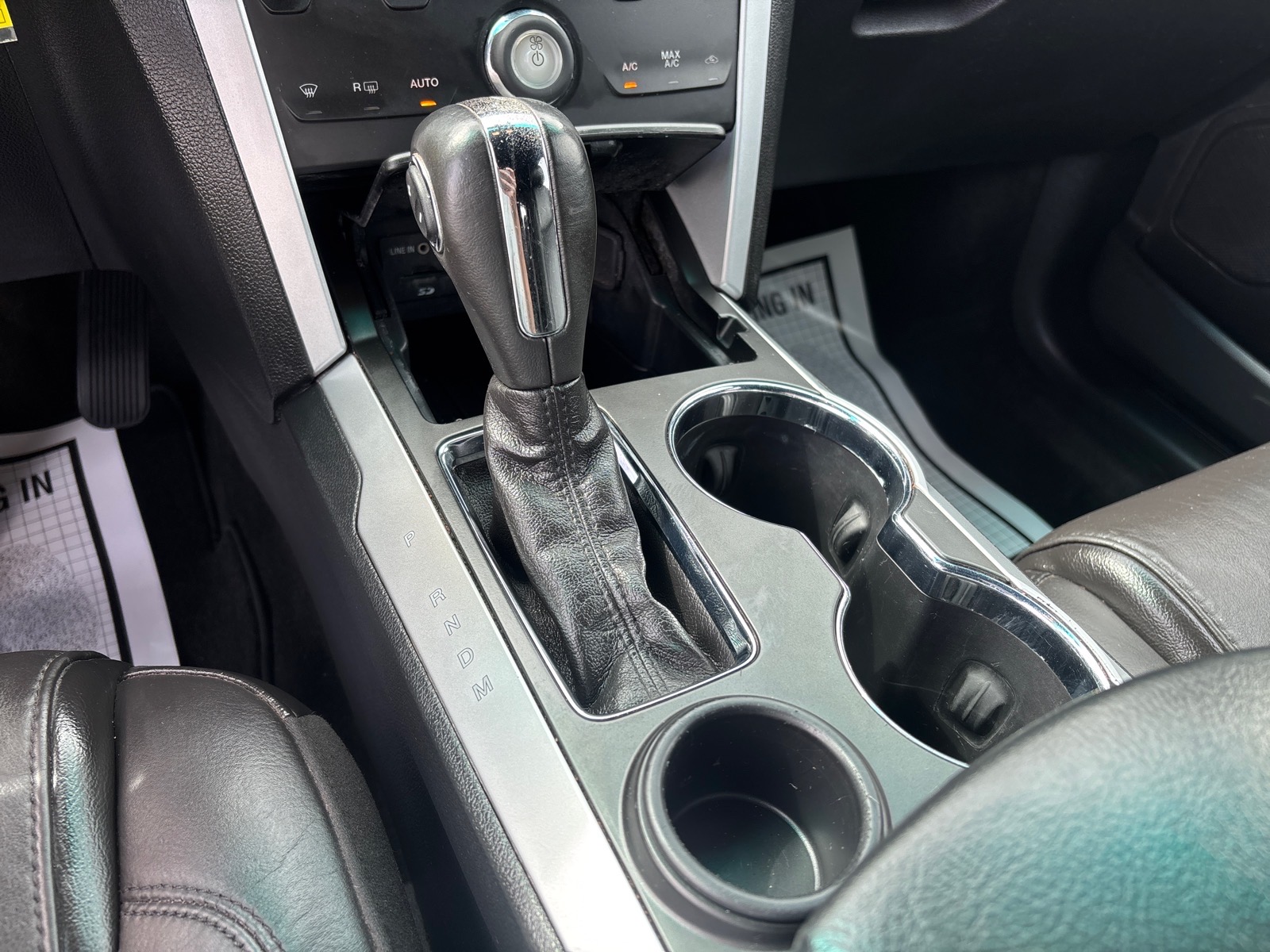 2014 Ford Explorer XLT - Photo 14