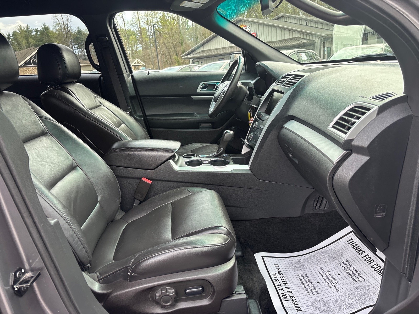 2014 Ford Explorer XLT - Photo 22