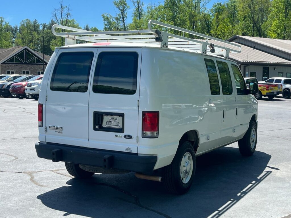 2014 Ford E-Series E-250