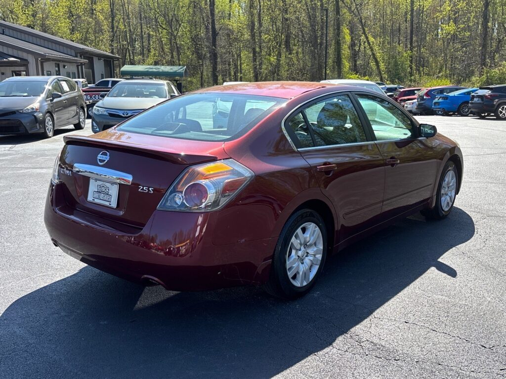2010 Nissan Altima 2.5 S