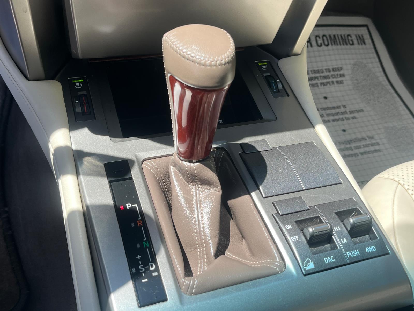 2013 Lexus GX Base - Photo 10