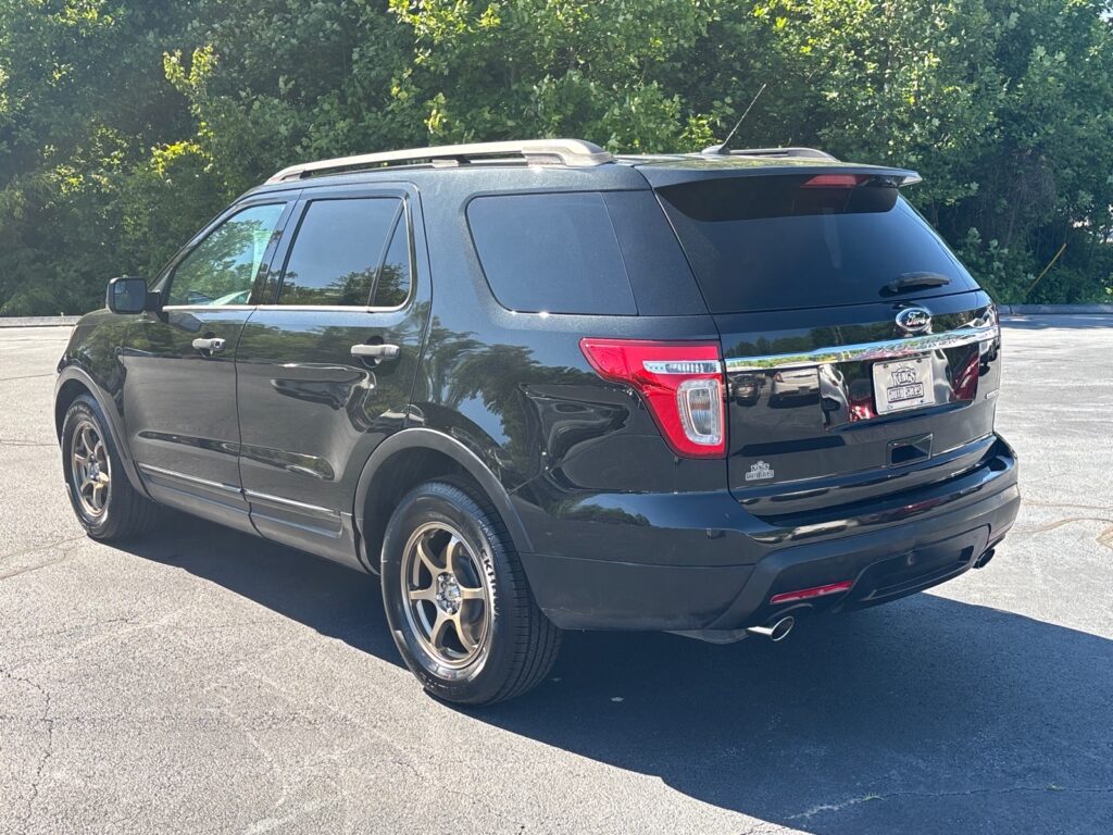 2013 Ford Explorer Base