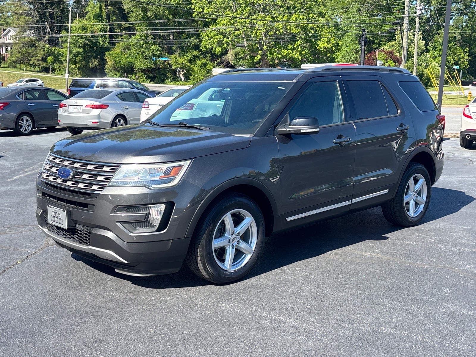 2016 Ford Explorer XLT 4WD's photo