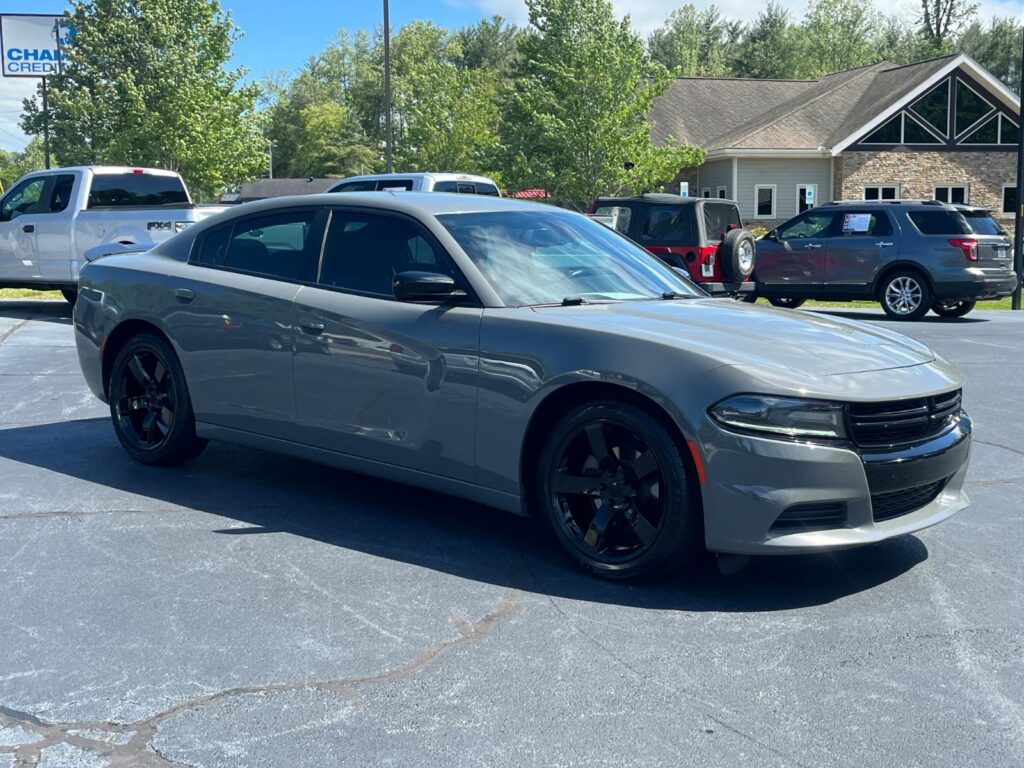 2017 Dodge Charger SE