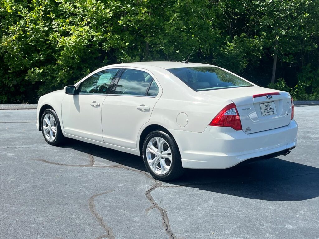 2012 Ford Fusion SE